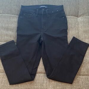 Calvin Klein Women's Black Skinny Jeans